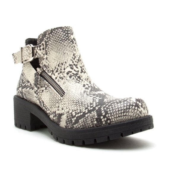 Qupid TRESSA-22S Combat Moto Style Boots  STONE BLACK SNAKE - Picture 2 of 10